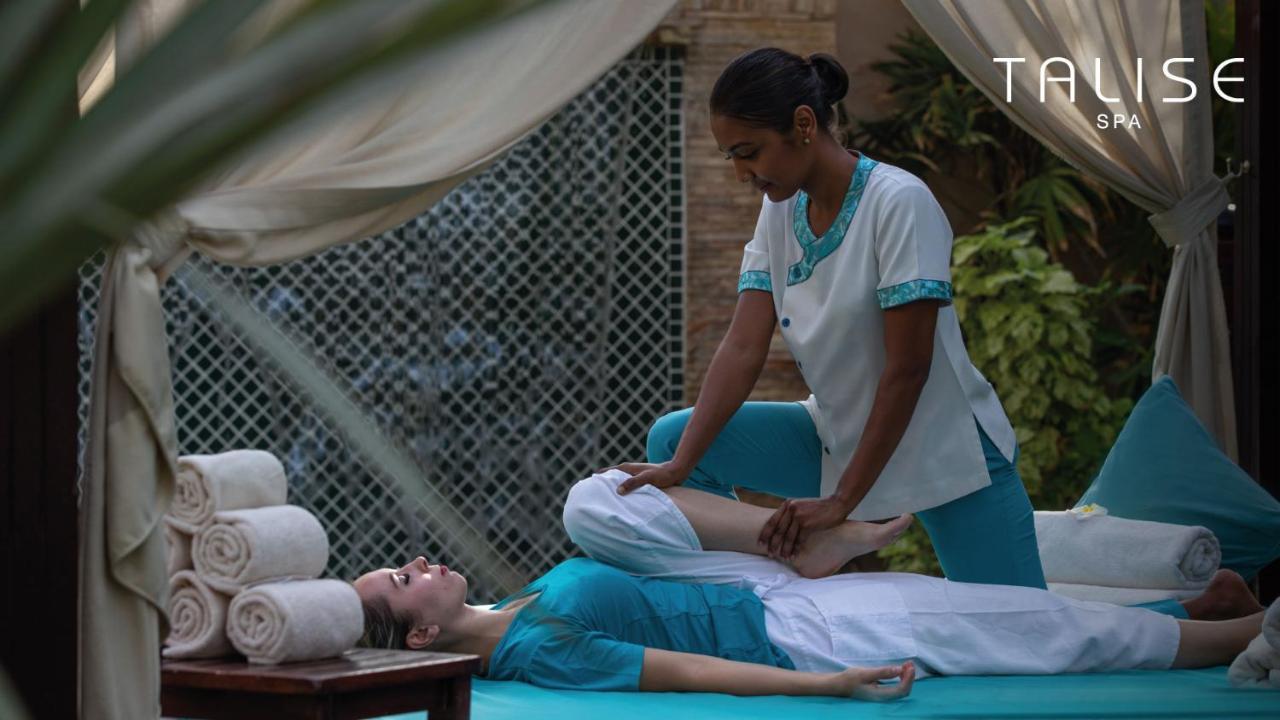 Jumeirah Mina Al Salam Dubai Luaran gambar Thai Massage