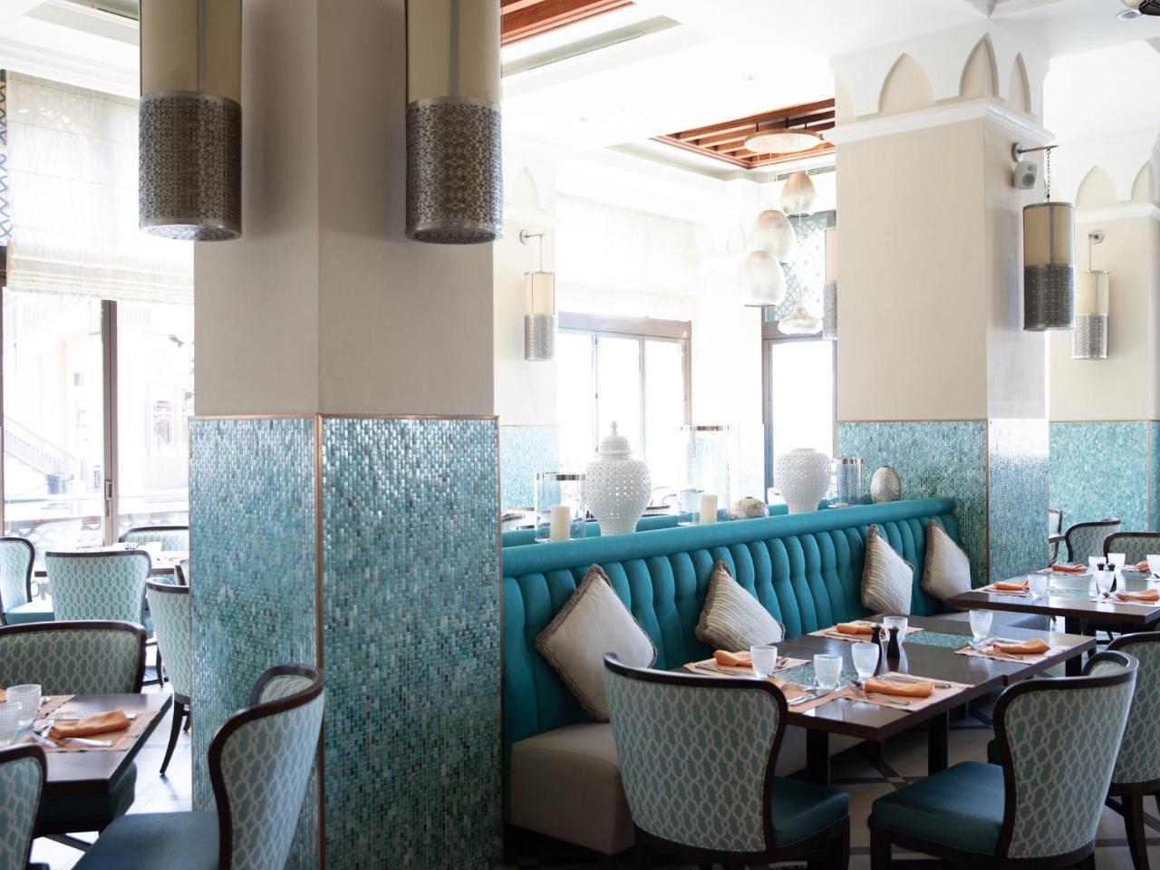 Jumeirah Mina Al Salam Dubai Luaran gambar The interior of the restaurant